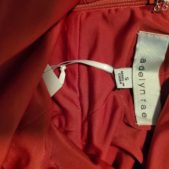 NWT Adelyn Rae Brandi Sheath Small - Picture 12 of 13